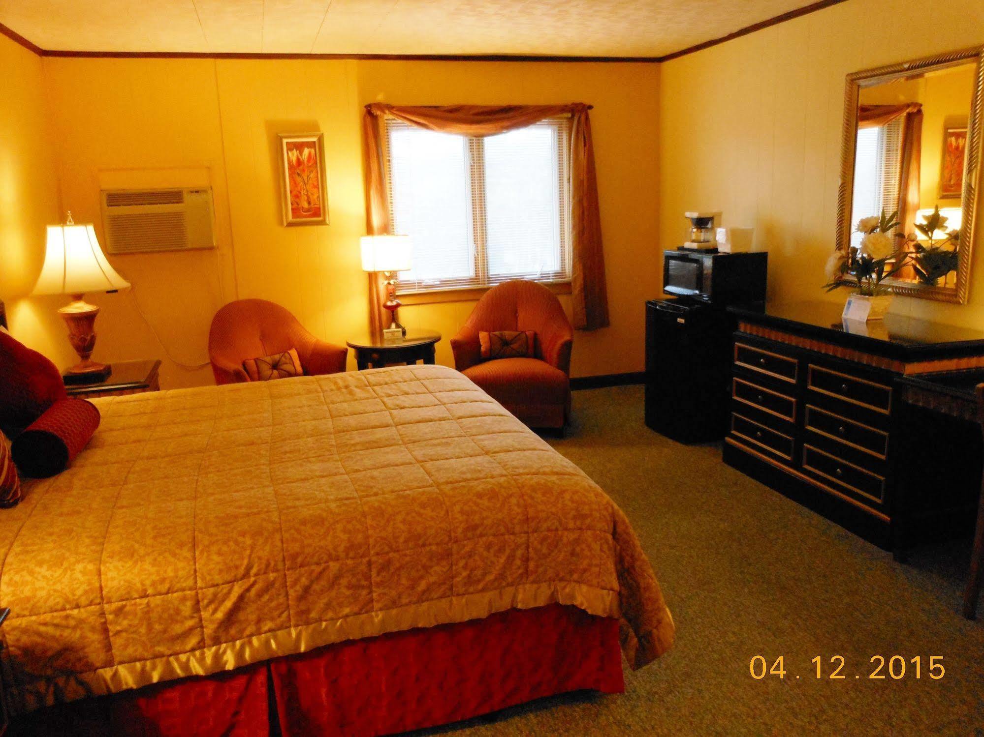 Cape Pines Motel บักซ์ตัน ภายนอก รูปภาพ