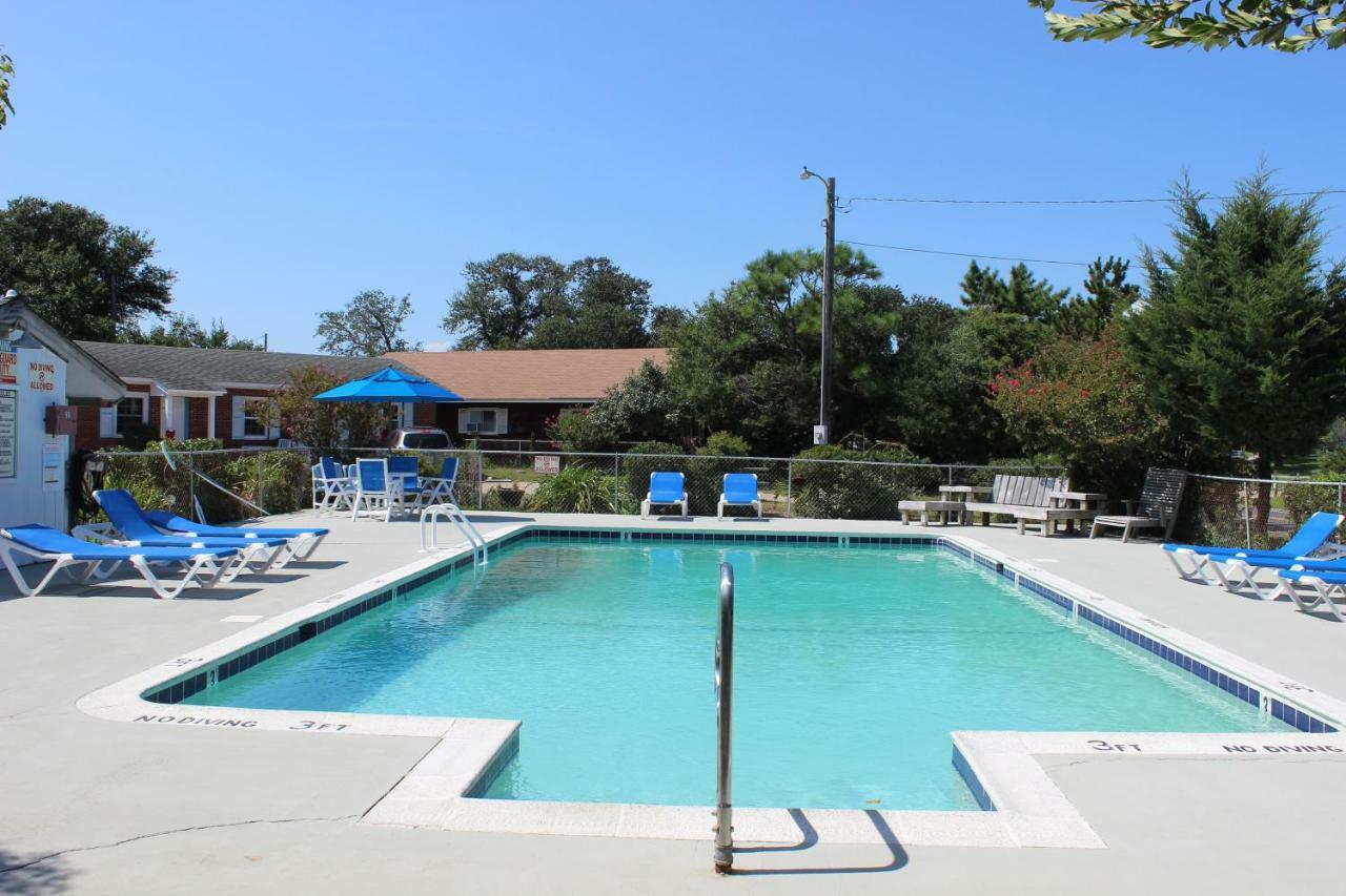 Cape Pines Motel บักซ์ตัน ภายนอก รูปภาพ